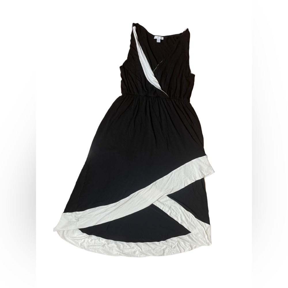NEW YORK & COMPANY BLACK & WHITE DRESS